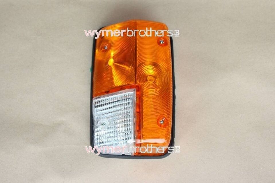 INDICATOR LAMP FRT LH, BUS, S&V