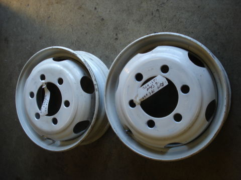 Rim 6 Stud